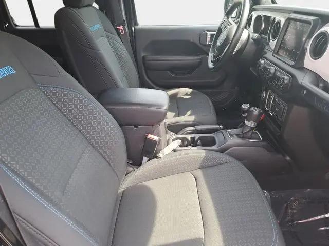2021 Jeep Wrangler Islander 4x4