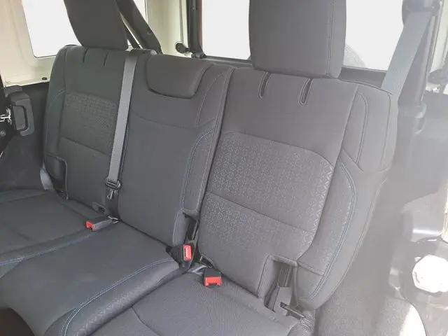 2021 Jeep Wrangler Islander 4x4