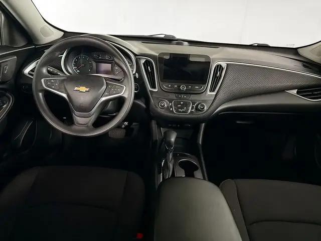 2022 Chevrolet Malibu FWD LS