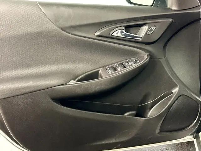 2022 Chevrolet Malibu FWD LS