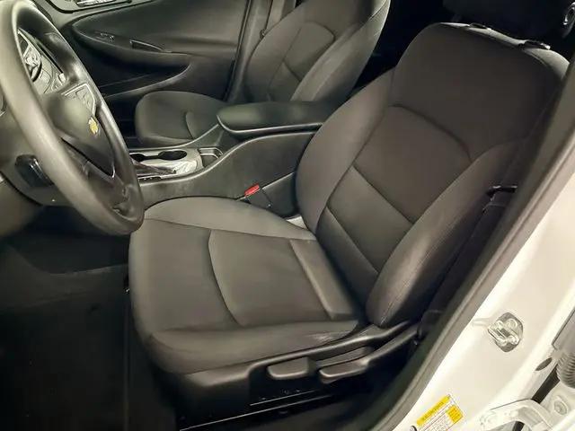 2022 Chevrolet Malibu FWD LS
