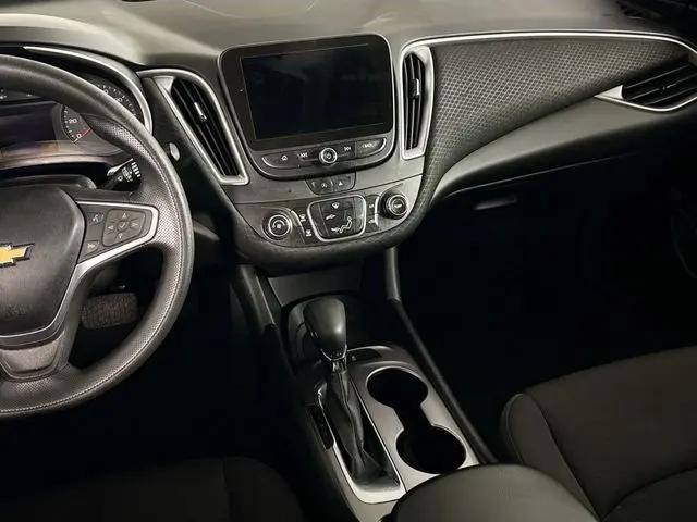 2022 Chevrolet Malibu FWD LS