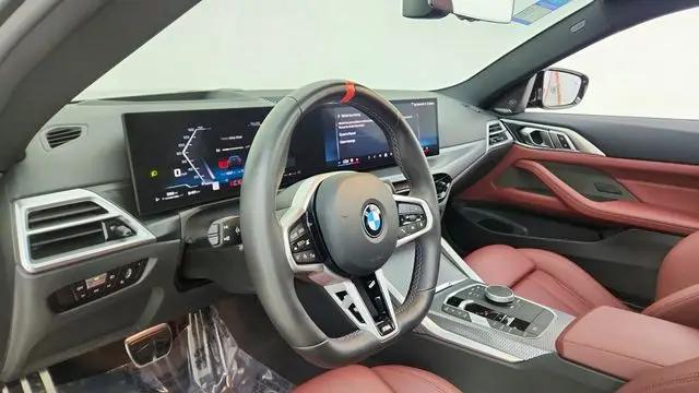2026 BMW M4 M440i