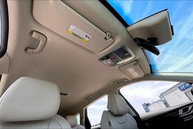 2025 Genesis GV80 2.5T Standard AWD