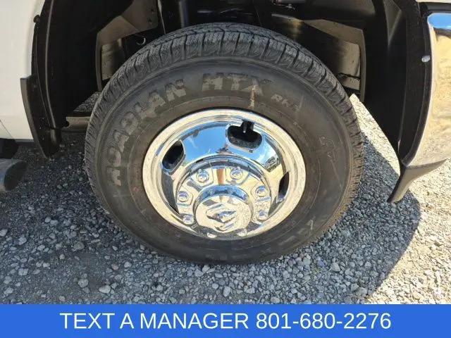 2026 Ram 3500 Tradesman Crew Cab 4x4 8 Box