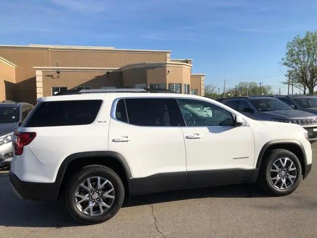 2023 GMC Acadia AWD SLT