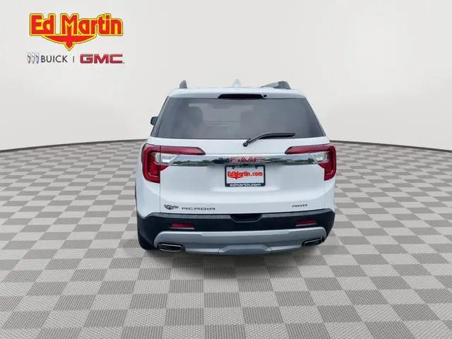 2023 GMC Acadia AWD SLT