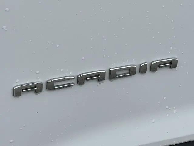 2023 GMC Acadia AWD SLT