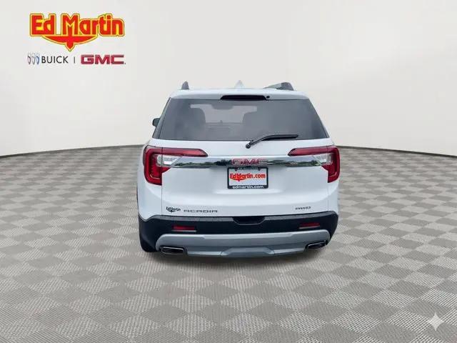 2023 GMC Acadia AWD SLT