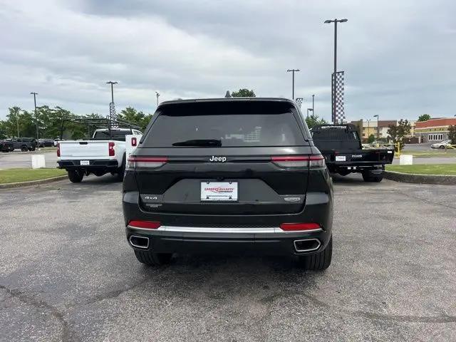 2023 Jeep Grand Cherokee Summit 4x4