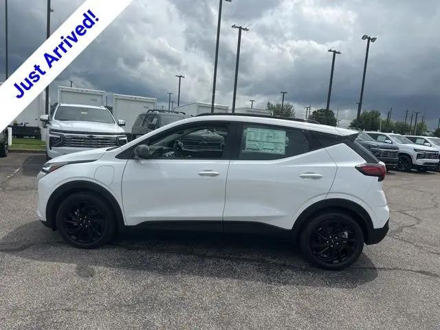 2027 Chevrolet Bolt RS FWD
