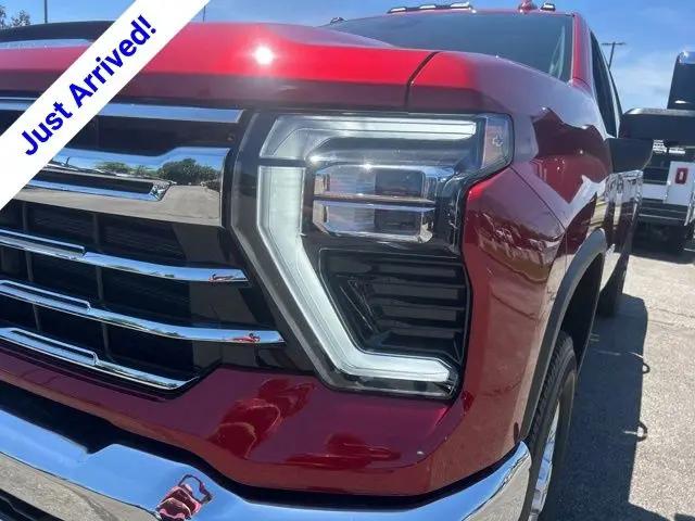 2026 Chevrolet Silverado 2500HD Crew Cab, Standard Bed, LTZ, 4WD