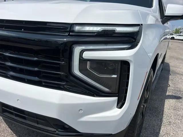 2026 Chevrolet Suburban RST, 4WD