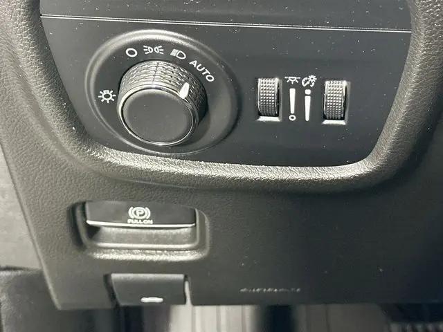 2024 Jeep Grand Cherokee L Altitude X 4x4