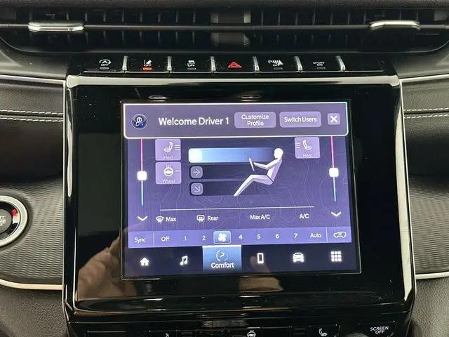 2024 Jeep Grand Cherokee L Altitude X 4x4