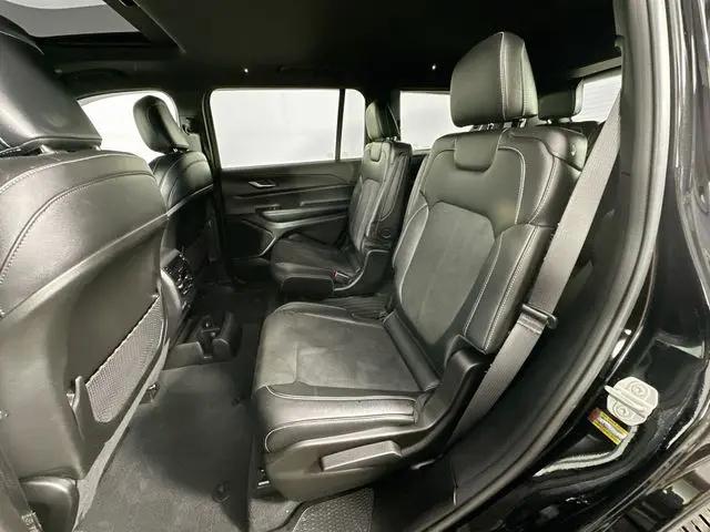 2024 Jeep Grand Cherokee L Altitude X 4x4