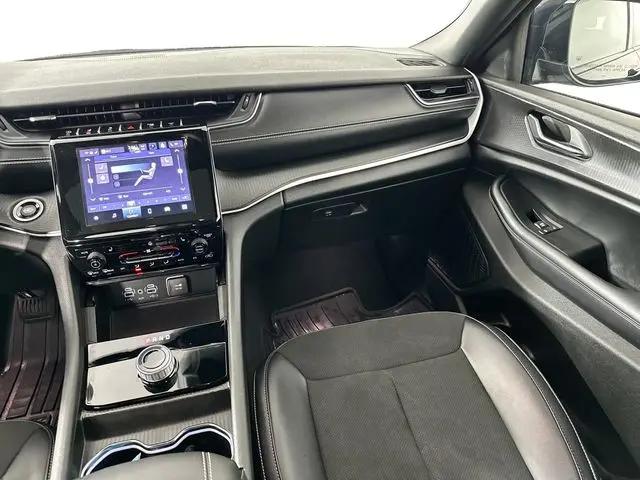 2024 Jeep Grand Cherokee L Altitude X 4x4