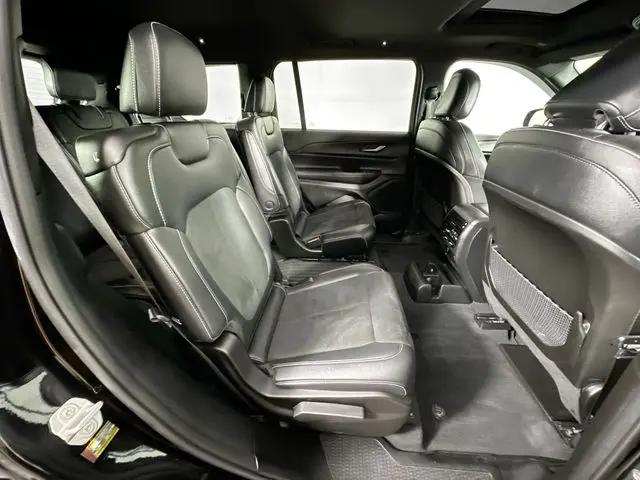2024 Jeep Grand Cherokee L Altitude X 4x4
