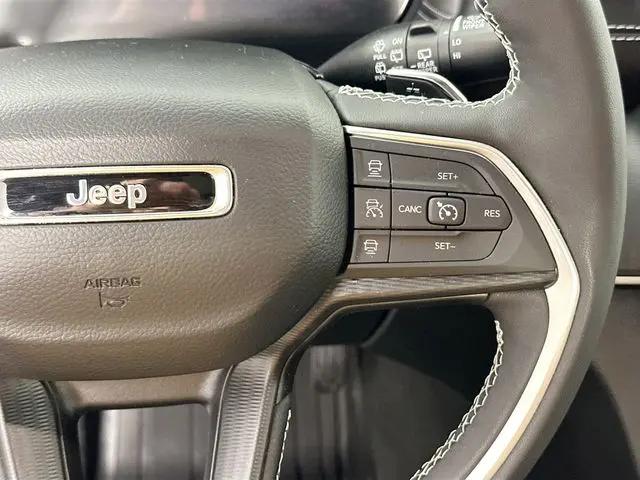 2024 Jeep Grand Cherokee L Altitude X 4x4