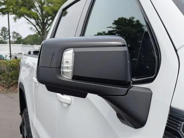 2024 GMC Sierra 1500 4WD Crew Cab Short Box AT4