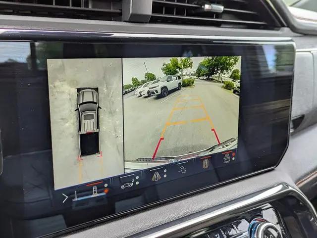 2024 GMC Sierra 1500 4WD Crew Cab Short Box AT4