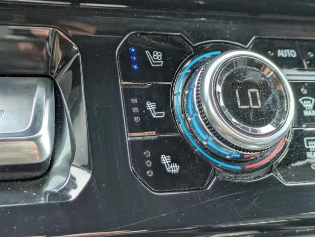 2024 GMC Sierra 1500 4WD Crew Cab Short Box AT4