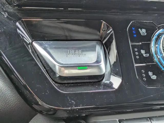 2024 GMC Sierra 1500 4WD Crew Cab Short Box AT4