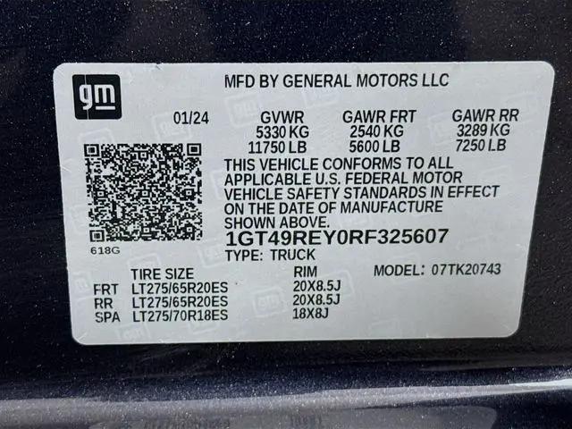 2024 GMC Sierra 2500HD 4WD Crew Cab Standard Bed Denali
