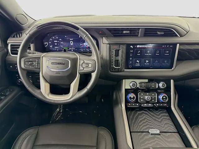 2024 GMC Yukon 4WD Denali