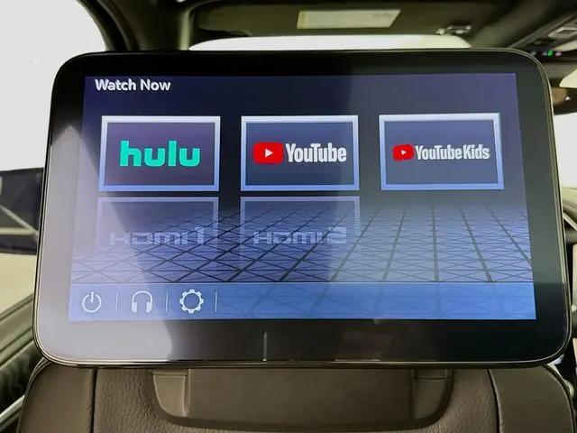 2024 GMC Yukon 4WD Denali