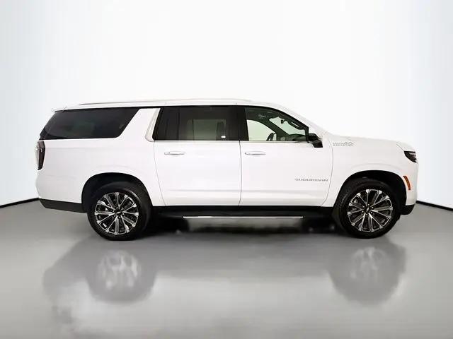 2026 Chevrolet Suburban High Country, 4WD
