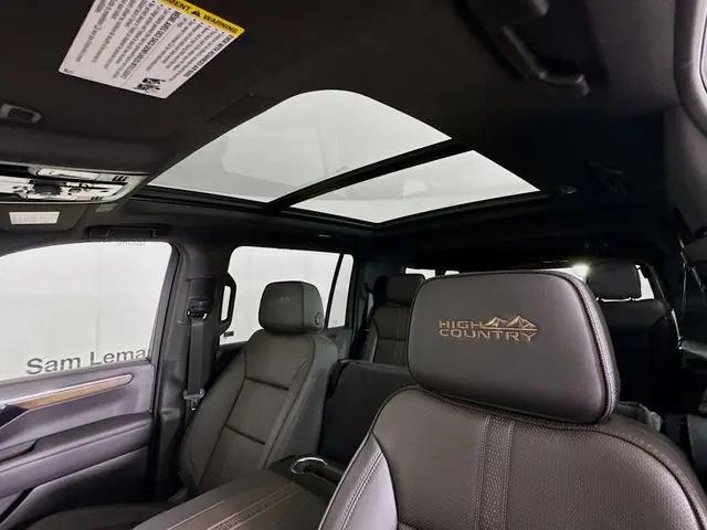 2026 Chevrolet Suburban High Country, 4WD