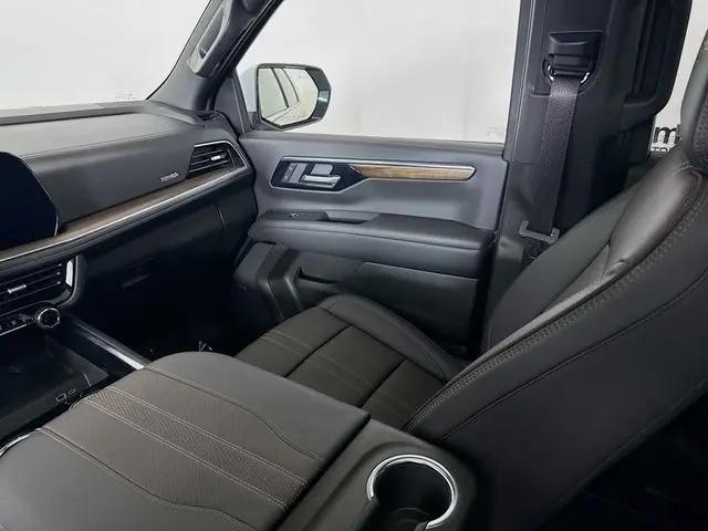 2026 Chevrolet Suburban High Country, 4WD