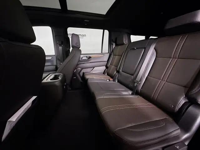 2026 Chevrolet Suburban High Country, 4WD