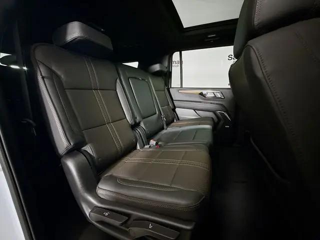 2026 Chevrolet Suburban High Country, 4WD