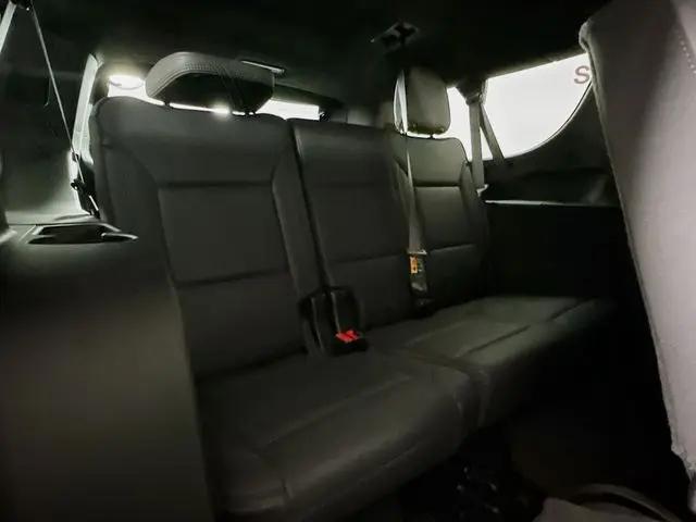 2026 Chevrolet Suburban High Country, 4WD