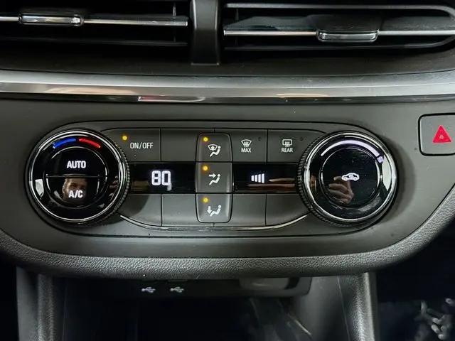 2024 Buick NV Preferred FWD