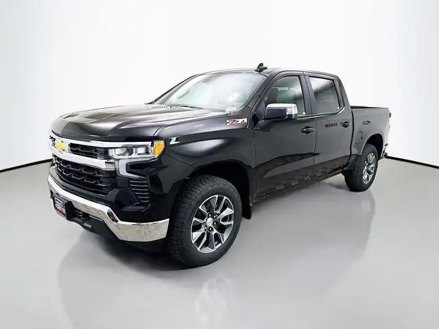 2026 Chevrolet Silverado 1500 4WD Crew Cab Standard Bed LT