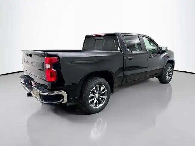 2026 Chevrolet Silverado 1500 4WD Crew Cab Standard Bed LT