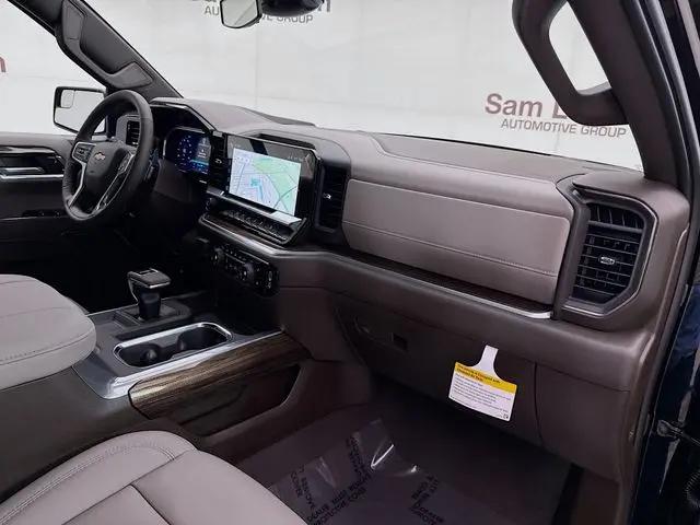 2026 Chevrolet Silverado 1500 4WD Crew Cab Standard Bed LT