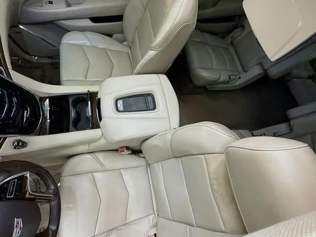 2017 Cadillac Escalade ESV Luxury