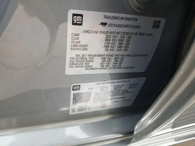 2023 GMC Sierra 1500 4WD Crew Cab Standard Box SLT
