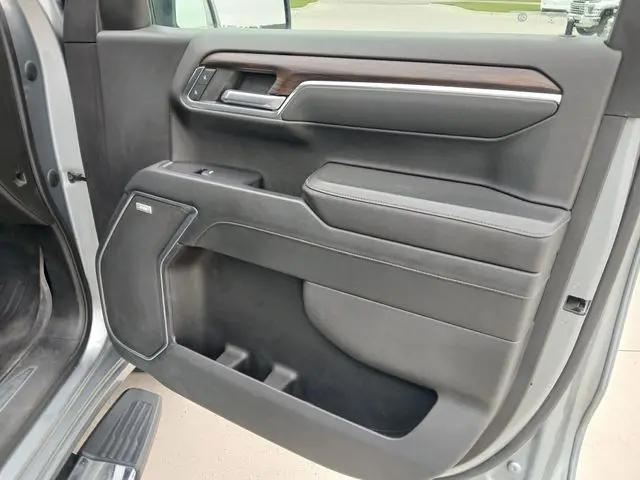 2023 GMC Sierra 1500 4WD Crew Cab Standard Box SLT