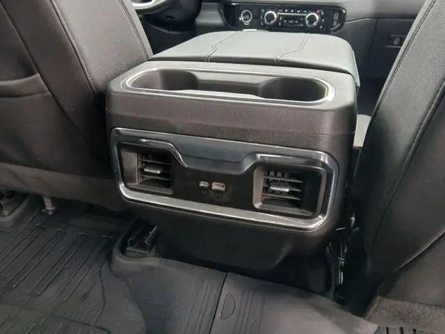 2023 GMC Sierra 1500 4WD Crew Cab Standard Box SLT