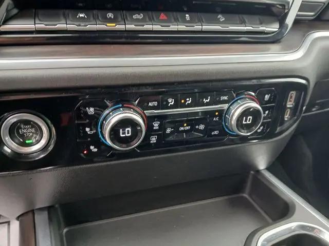 2023 GMC Sierra 1500 4WD Crew Cab Standard Box SLT