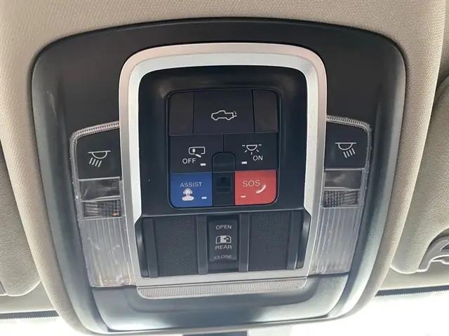 2023 Ram 3500 Laramie Crew Cab 4x4 6'4" Box