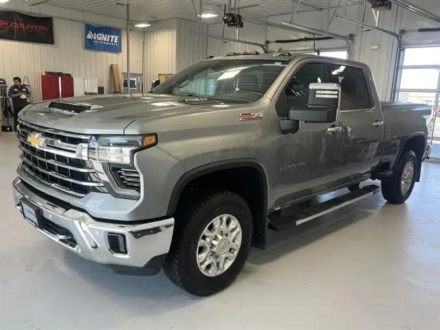 2024 Chevrolet Silverado 2500HD 4WD Crew Cab Standard Bed LTZ