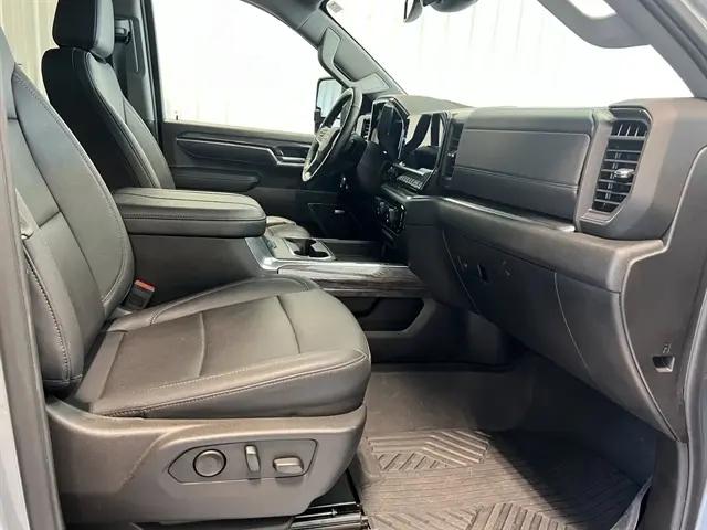 2024 Chevrolet Silverado 2500HD 4WD Crew Cab Standard Bed LTZ