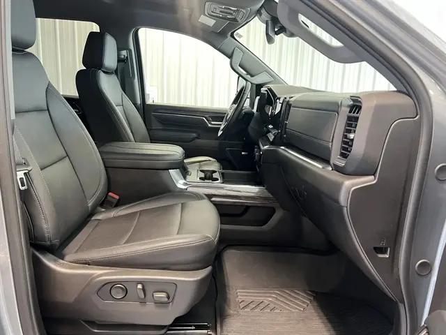 2024 Chevrolet Silverado 2500HD 4WD Crew Cab Standard Bed LTZ