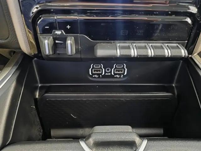 2023 Ram 3500 Laramie Crew Cab 4x4 6'4" Box